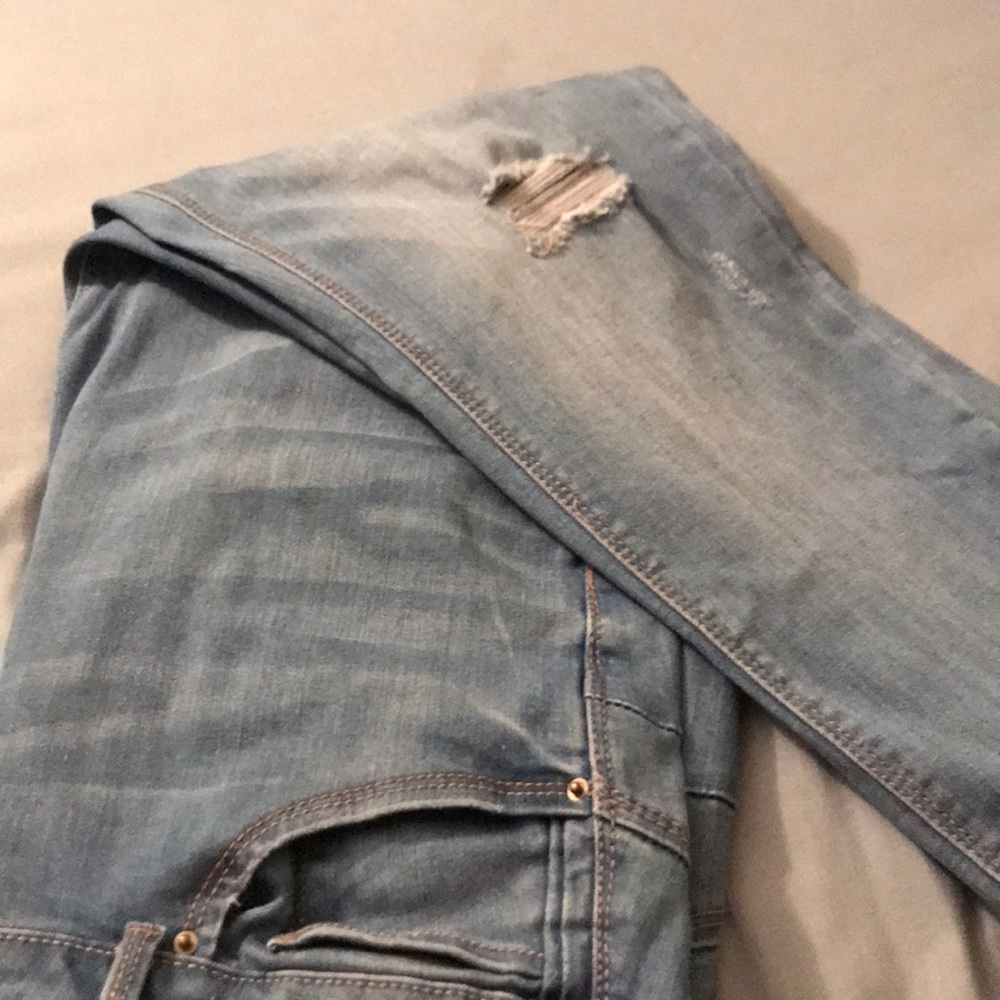 Jeans - Picture 2 of 5